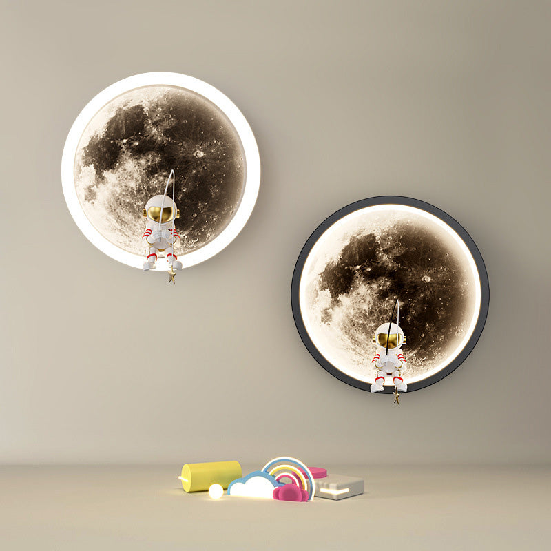 Round Space Astronaut Hardware Wall Lamp