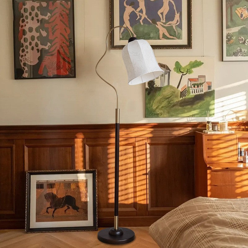Curved Round Fabric Wood Floor Lamp