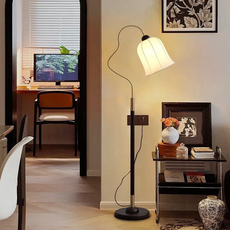 Curved Round Fabric Wood Floor Lamp