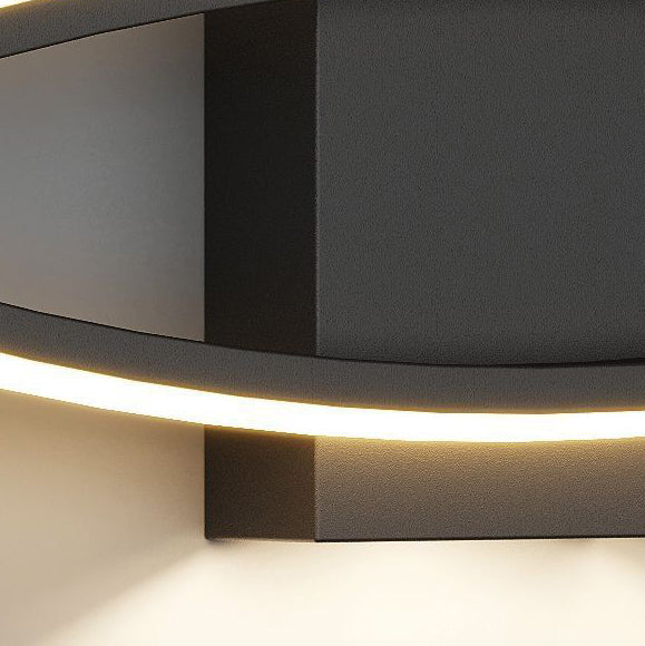 Geometric Long Strip Iron Wall Lamp