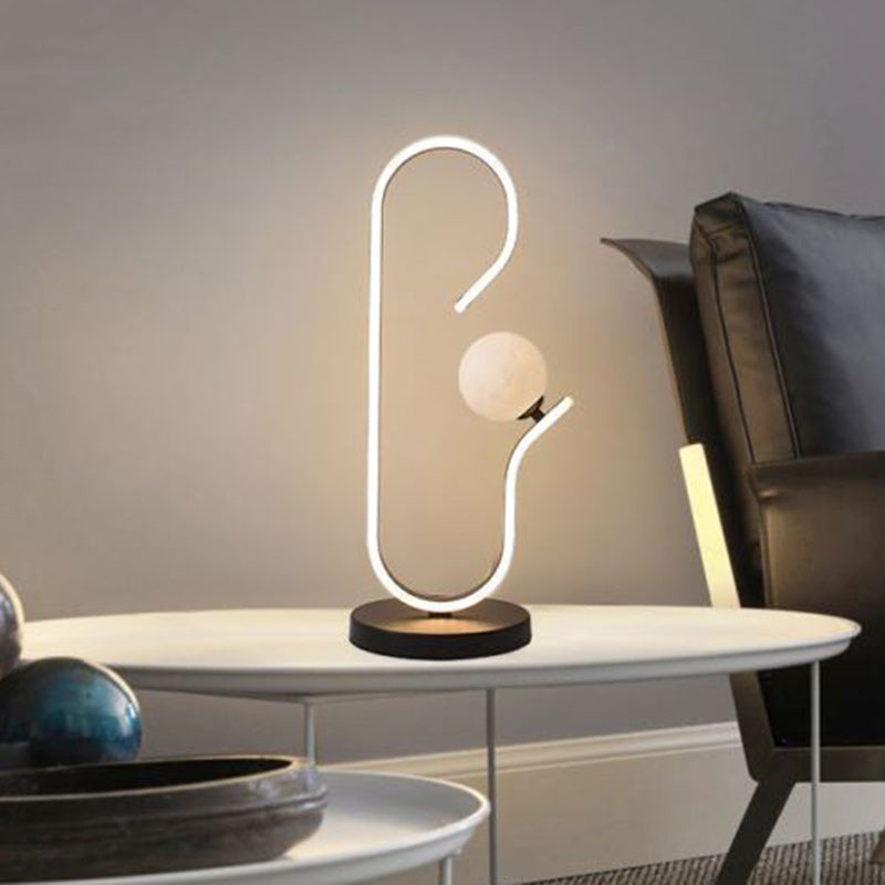 Decorative Curved Line Iron Table Lamp