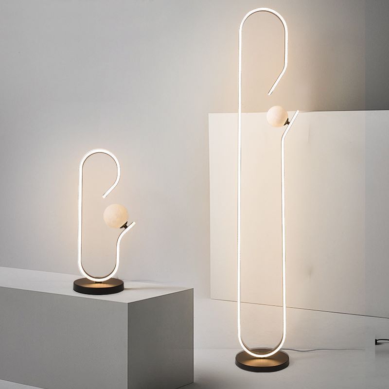 Decorative Curved Line Iron Floor Lamp