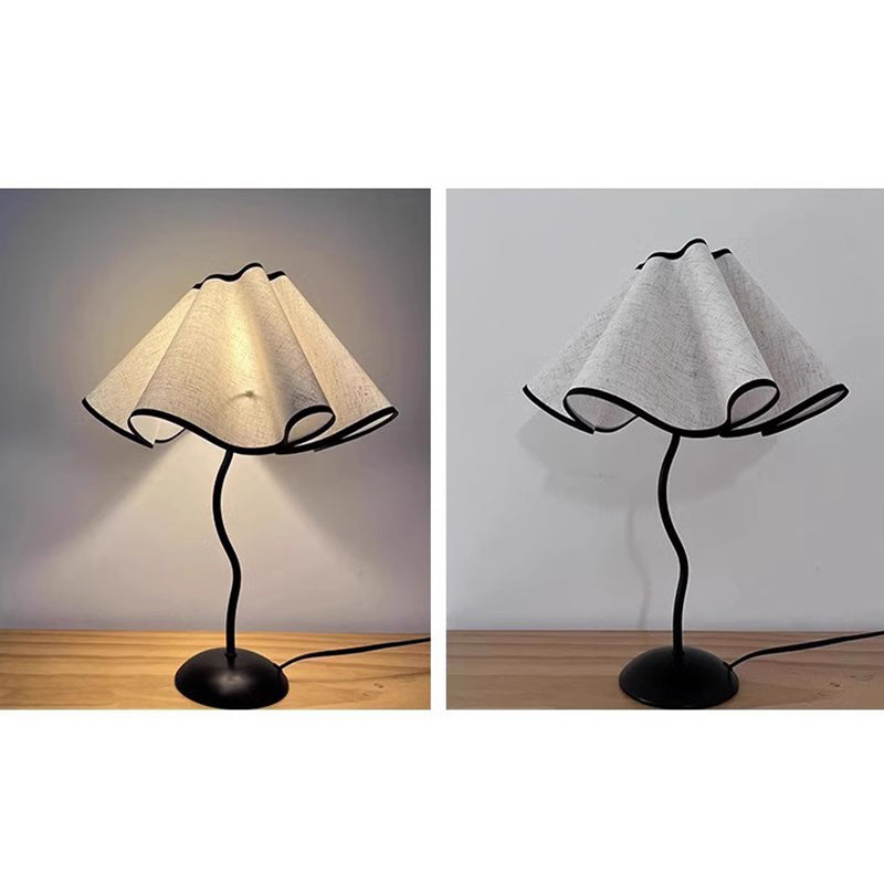 Wave Iron Fabric Petal Table Lamp