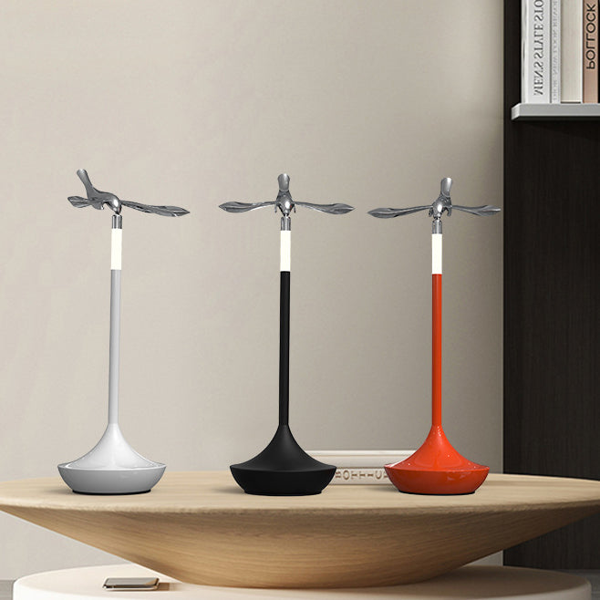 Balance Bird Aluminum Acrylic Table Lamp