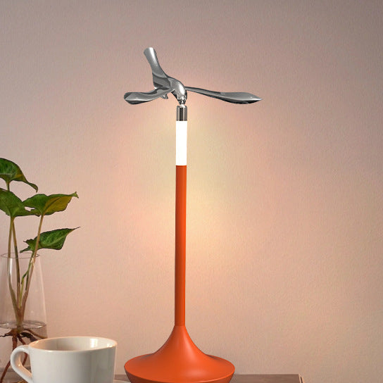 Balance Bird Aluminum Acrylic Table Lamp