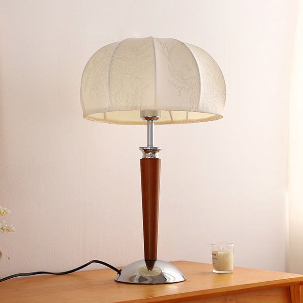 Pull Chain Dome Peony Table Lamp