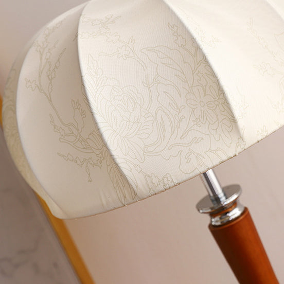 Pull Chain Dome Peony Table Lamp