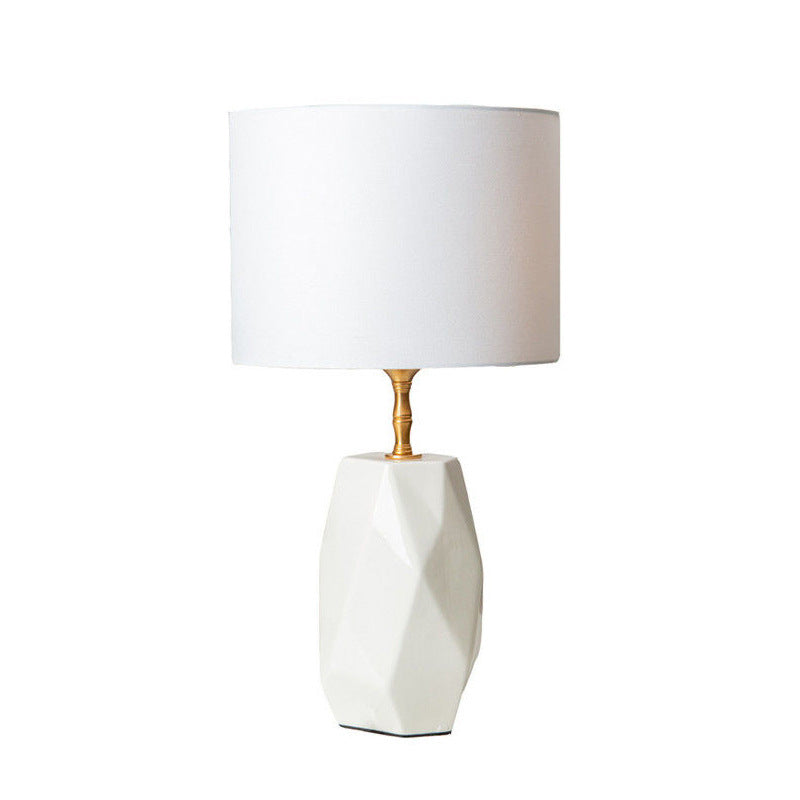 Cone Straight Tube Faceted Table Lamp