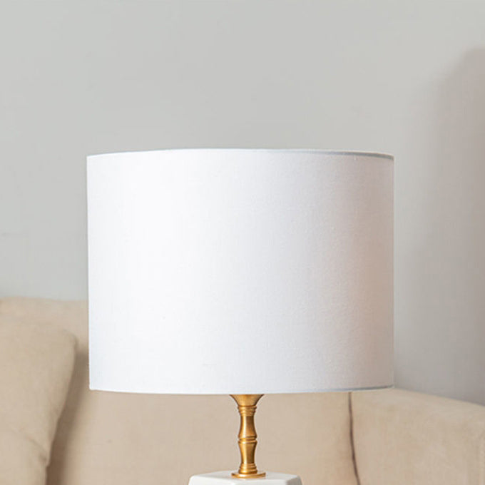Cone Straight Tube Faceted Table Lamp