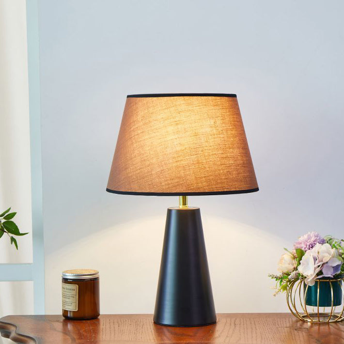 Drum Fabric Iron Bedroom Table Lamp