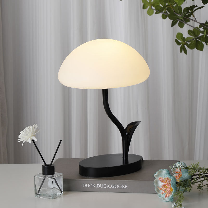 Mushroom Shape Iron ABS Table Lamp