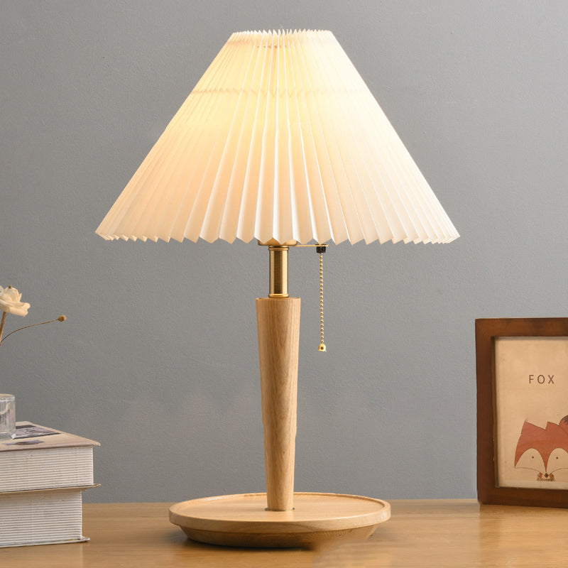 Pull Cord Round Pleated Table Lamp