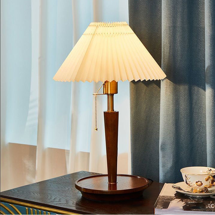 Pull Cord Round Pleated Table Lamp