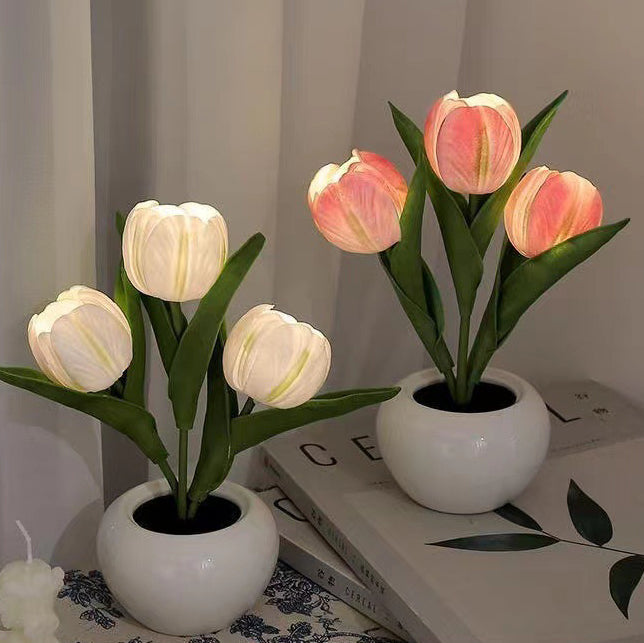 Tulip Flower Ceramic PU Table Lamp