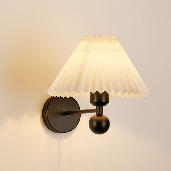 Drum Pleated Fabric Iron Wall Lamp