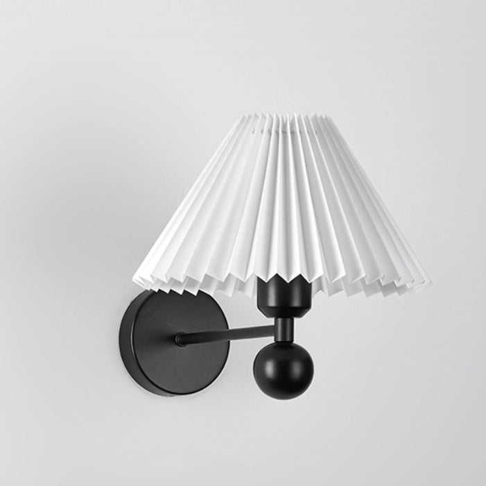 Drum Pleated Fabric Iron Wall Lamp