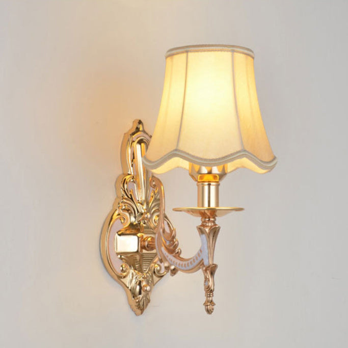 Hardware Fabric Flower Cylinder Wall Lamp