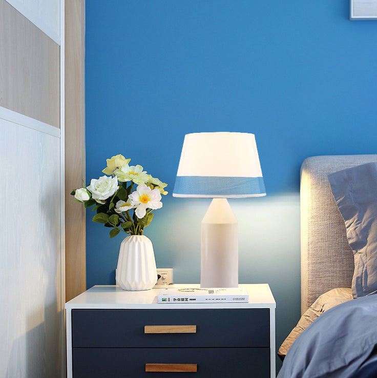 Wine Bottle Shape Hardware Table Lamp