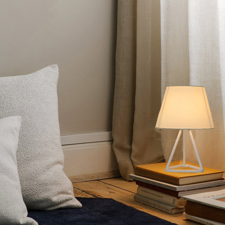 Round Trapezoidal Fabric Iron Table Lamp