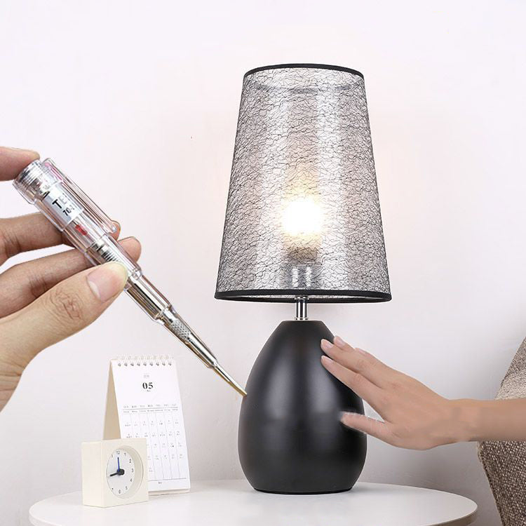 Trapezoidal Crack Fabric Iron Table Lamp