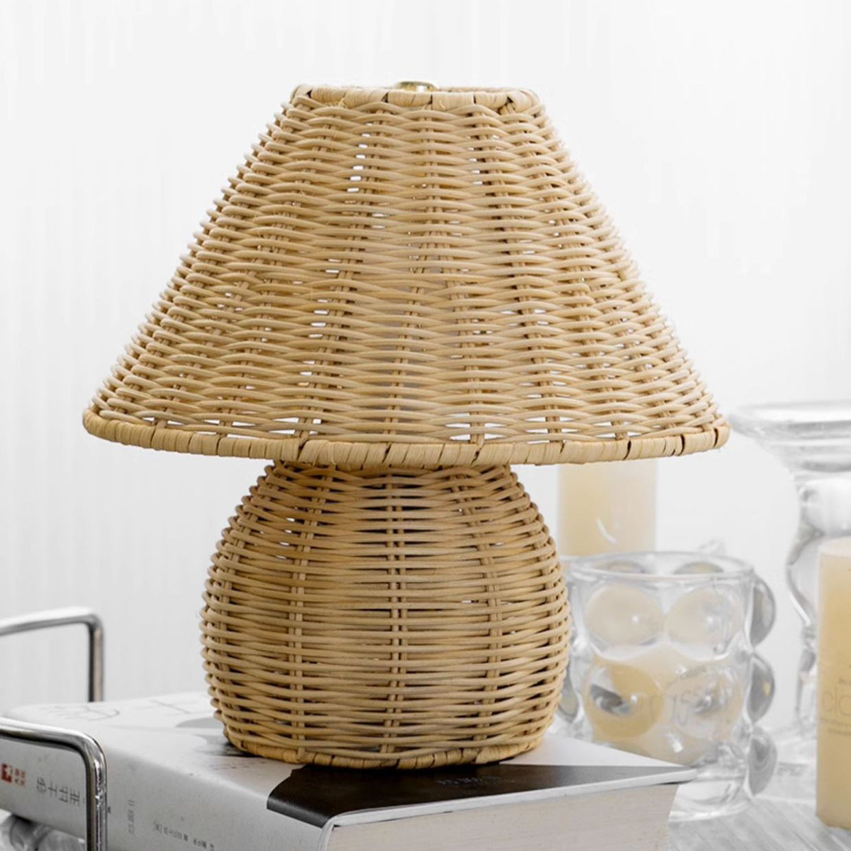 Ball Cone Shape Bamboo Table Lamp