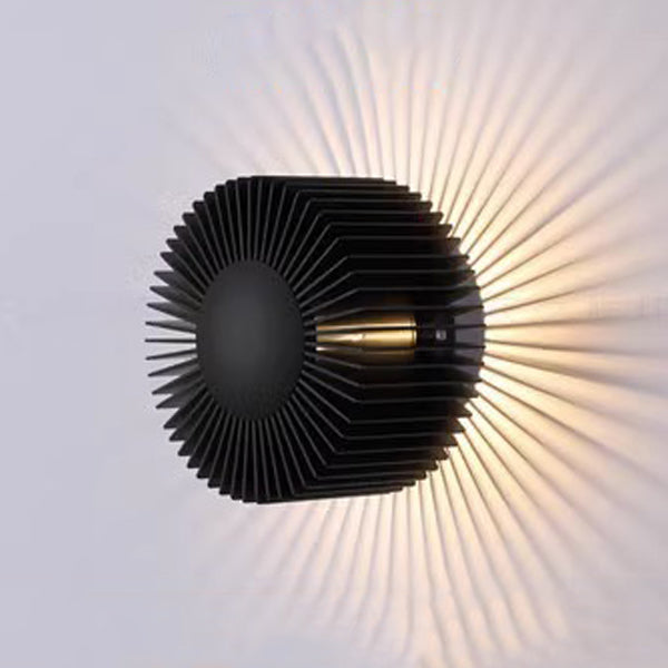 Aluminum Round Sunflower Living Wall Lamp