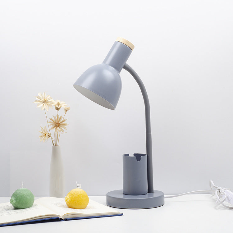 Iron Wood Angle Pen Table Lamp