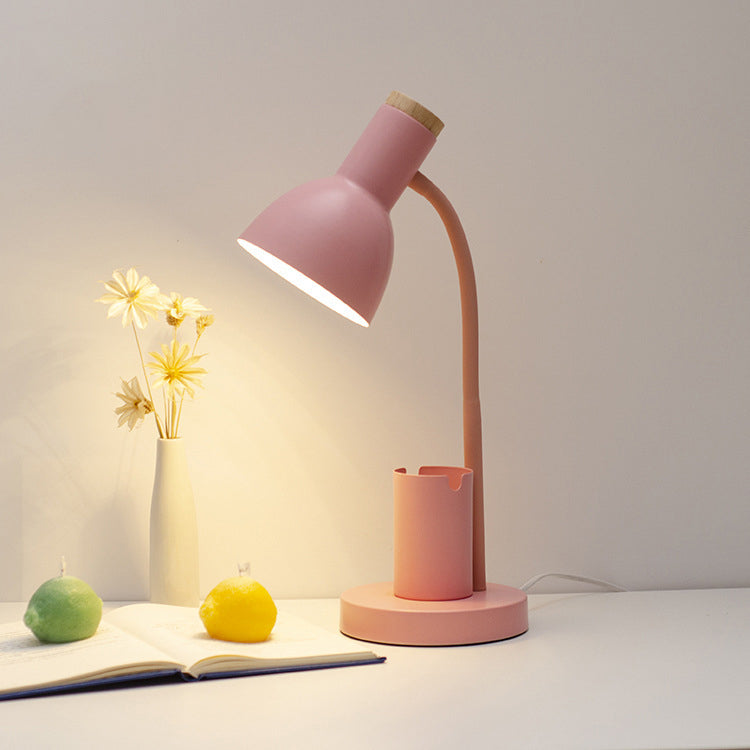 Iron Wood Angle Pen Table Lamp