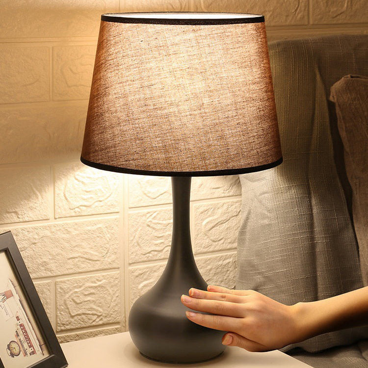 Teardrop Drum Shape Fabric Table Lamp