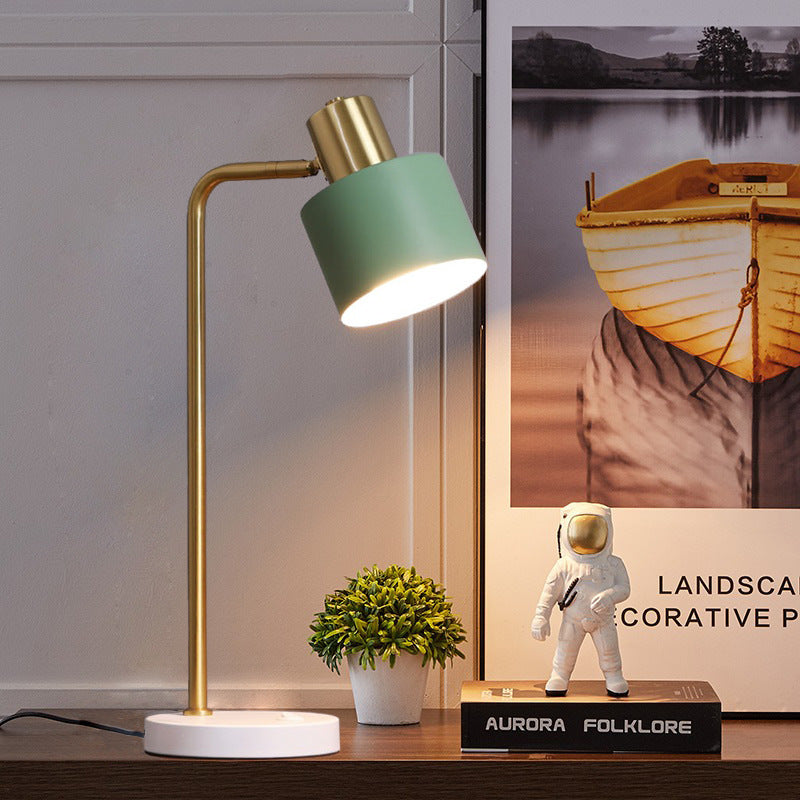 Iron Angle Drum Shape Table Lamp