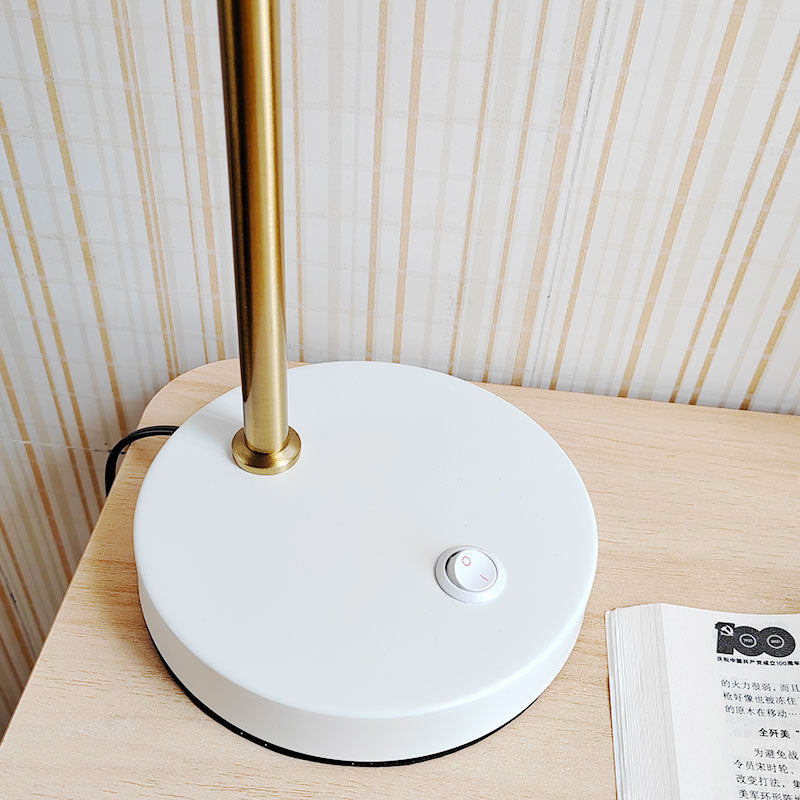 Iron Angle Drum Shape Table Lamp