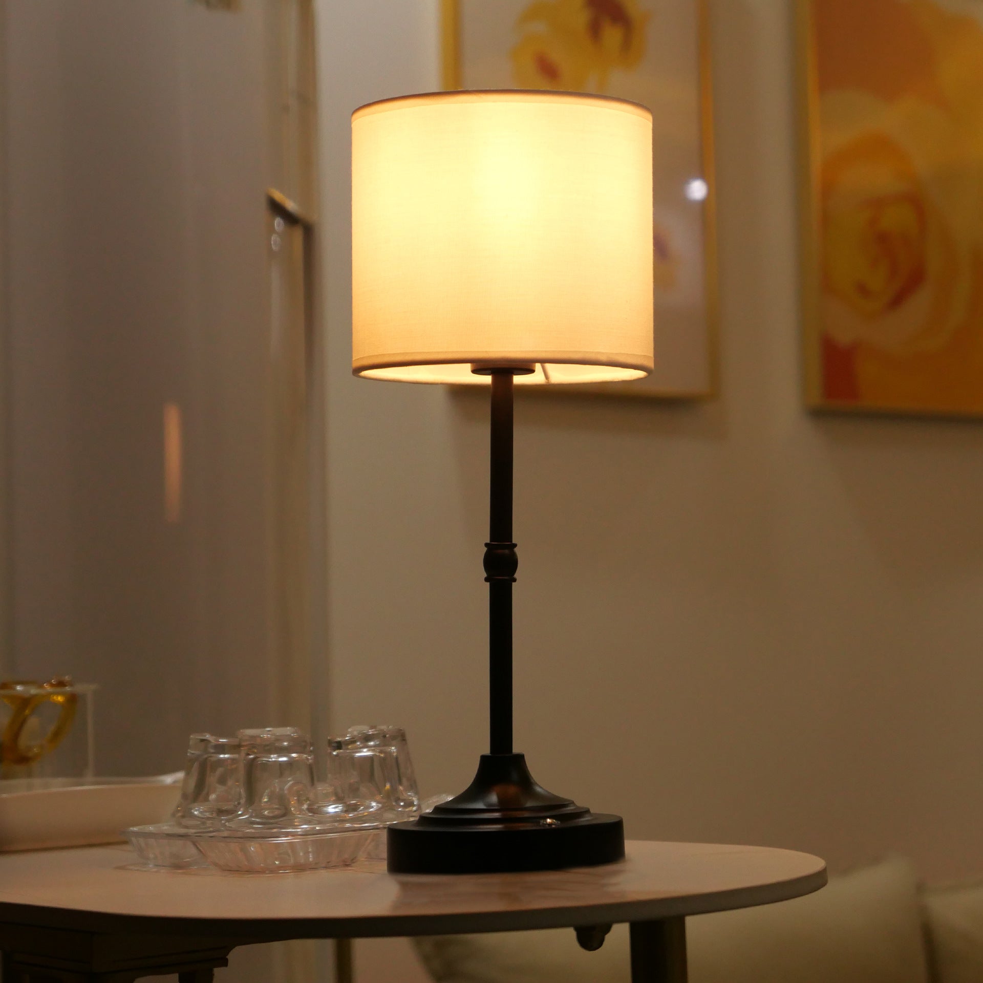 Cylinder Shape Fabric Iron Table Lamp