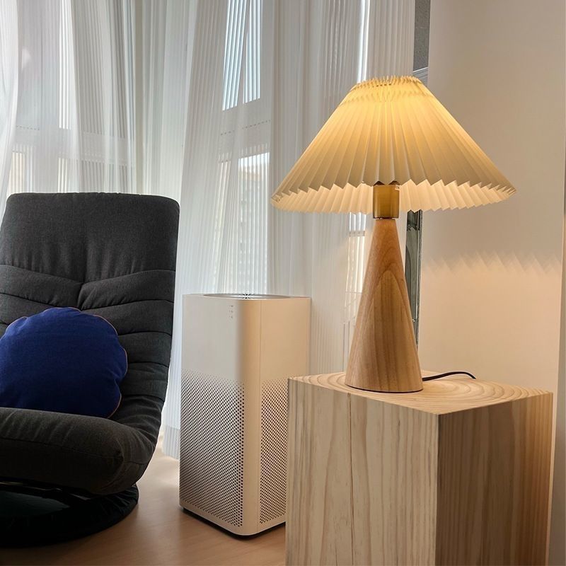 Zipper Switch Pleated Drum Table Lamp