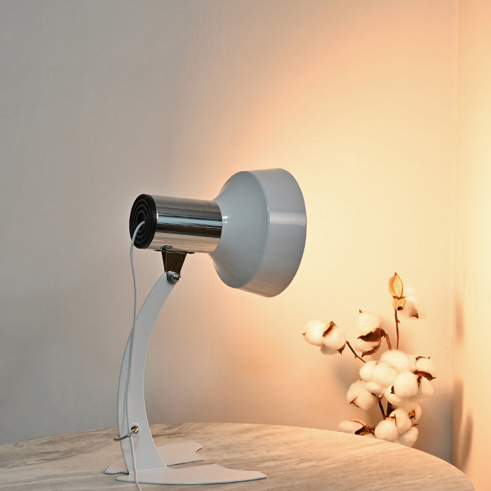 Head Iron Cone Shape Table Lamp