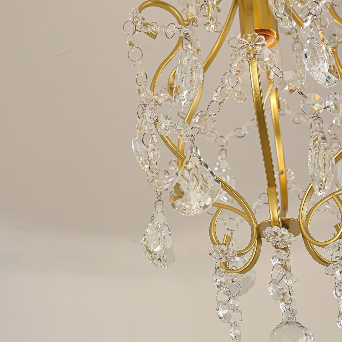 Bent Crystal Draping Iron Wall Lamp