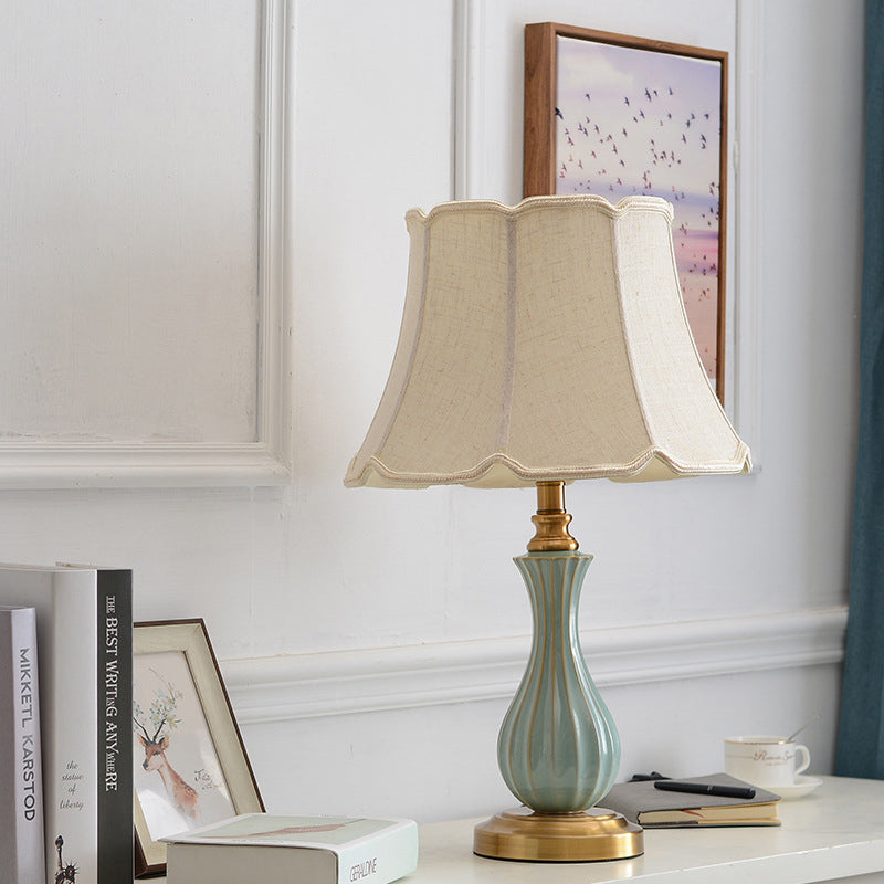 Frustum Cone Drum Fabric Table Lamp