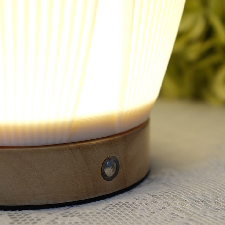 3D Curved Wave Tulip Table Lamp