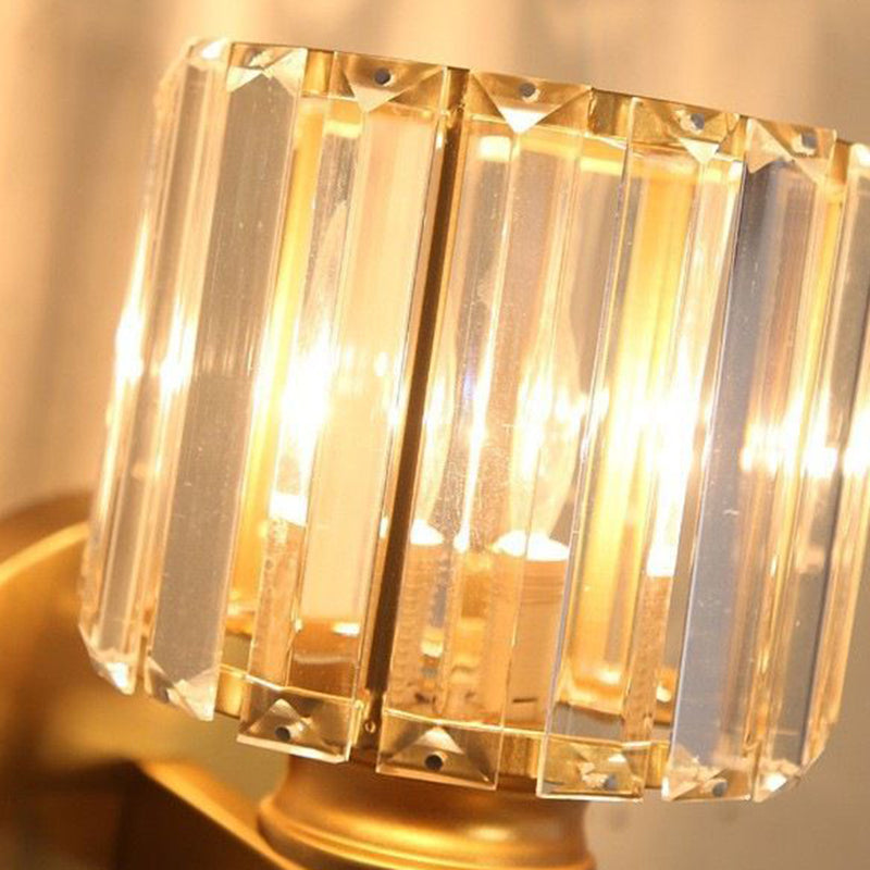 Square Round Ribbed Crystal Wall Lamp