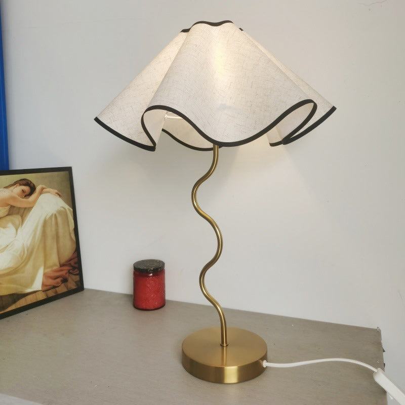 Umbrella Curved Long Disc Table Lamp