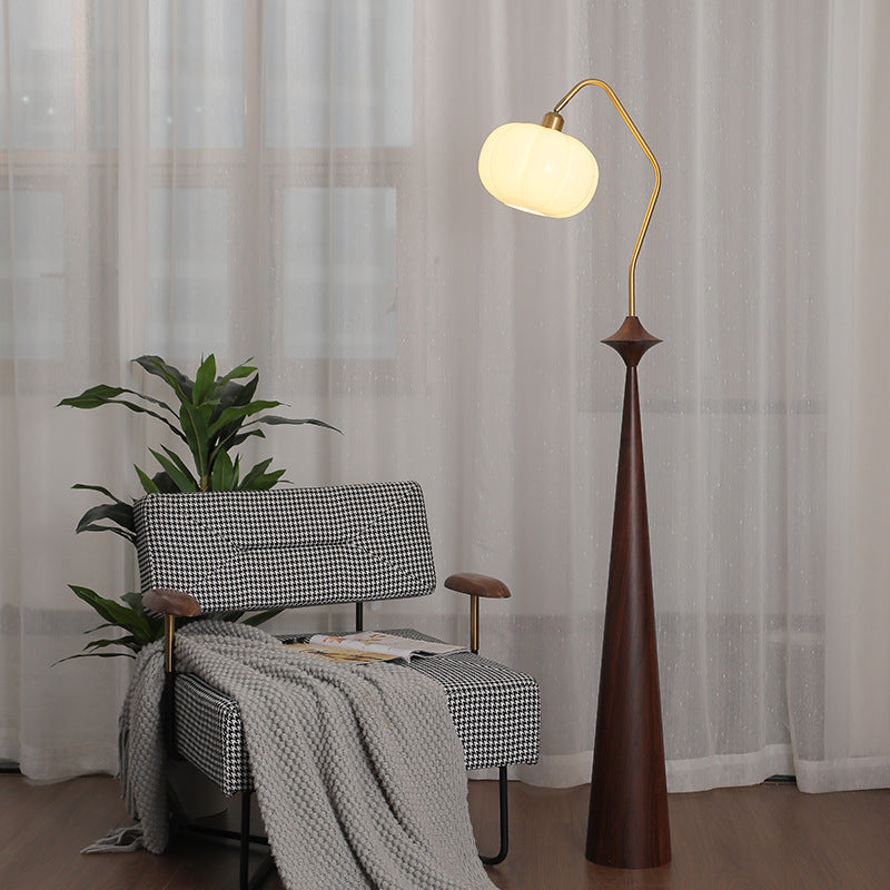 Round Table Bent Long Floor Lamp