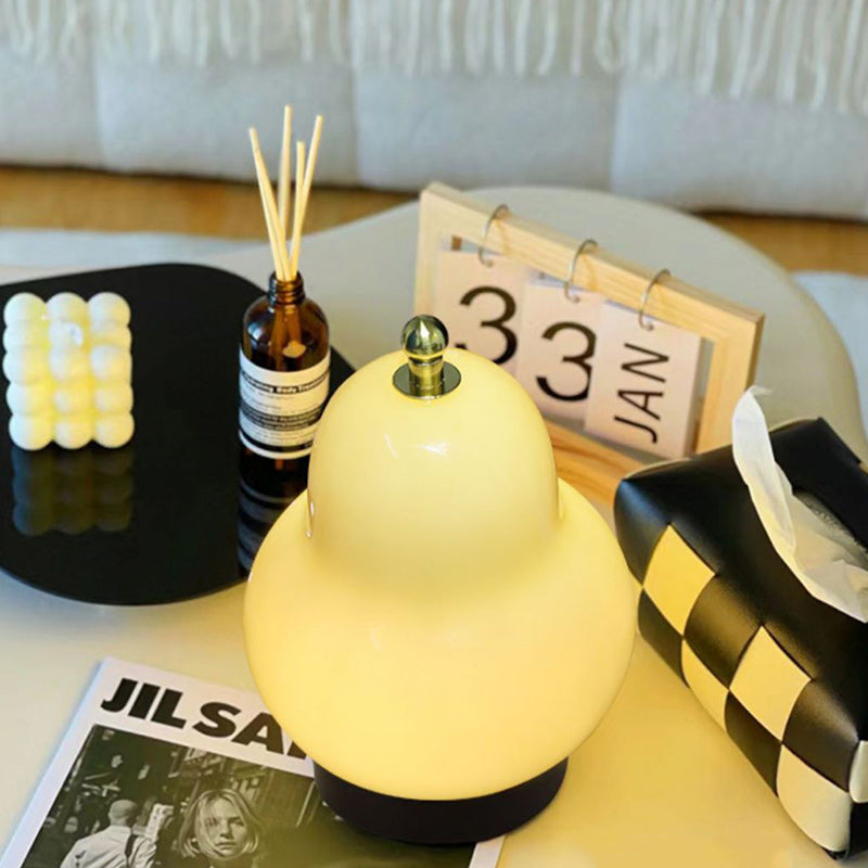 Cream Pear Disc Hardware Table Lamp