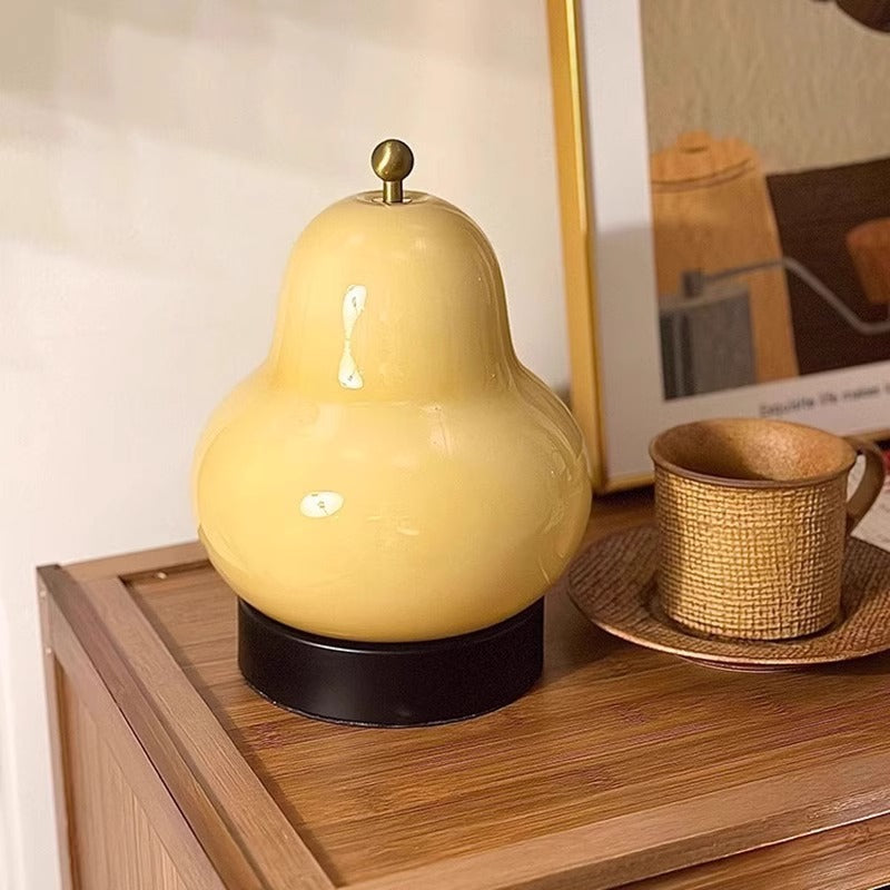 Cream Pear Disc Hardware Table Lamp