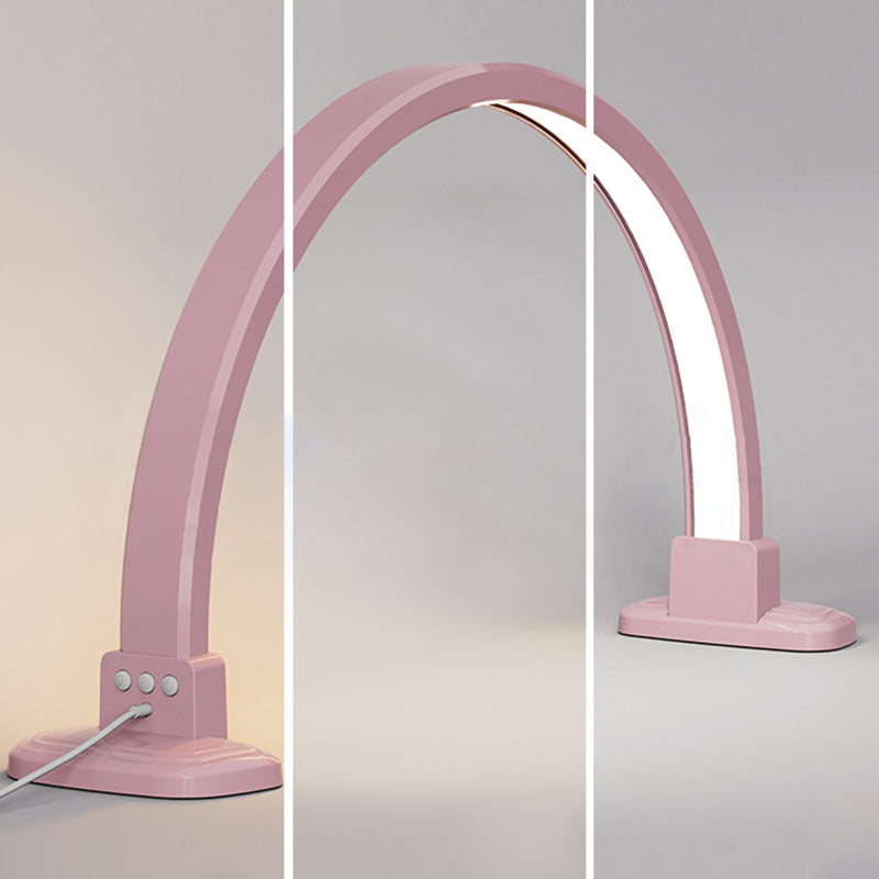 Curved Crushed Diamonds Aluminum Table Lamp