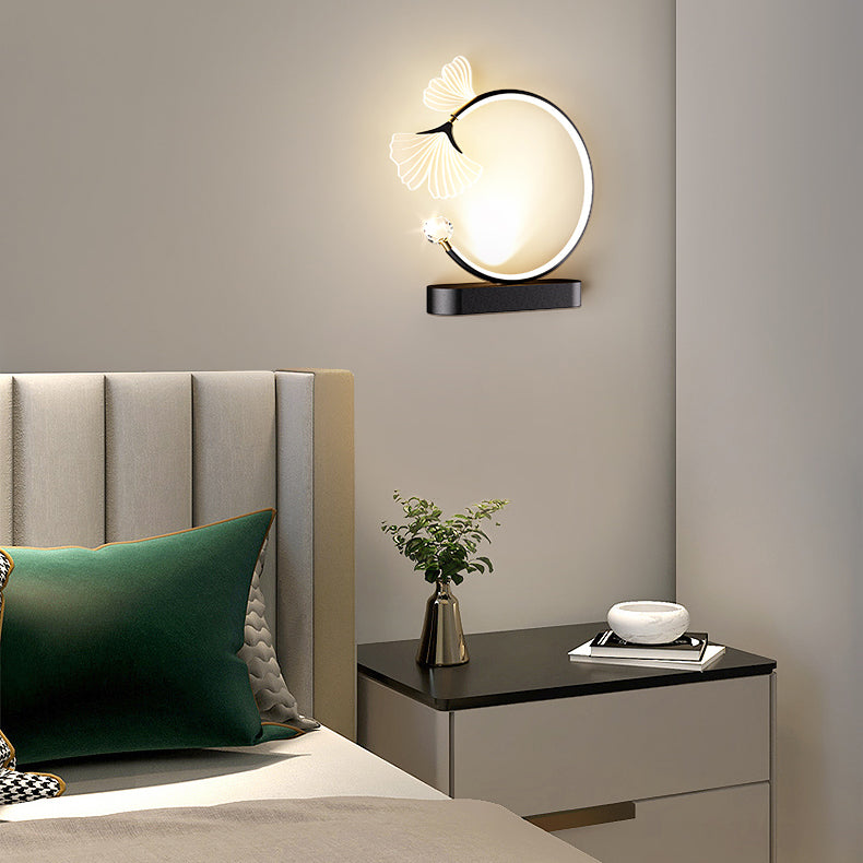 Arc Blade Oval Iron Wall Lamp