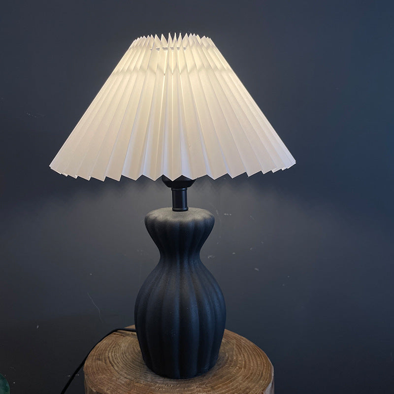 Oval Bottle Striped Round Table Lamp