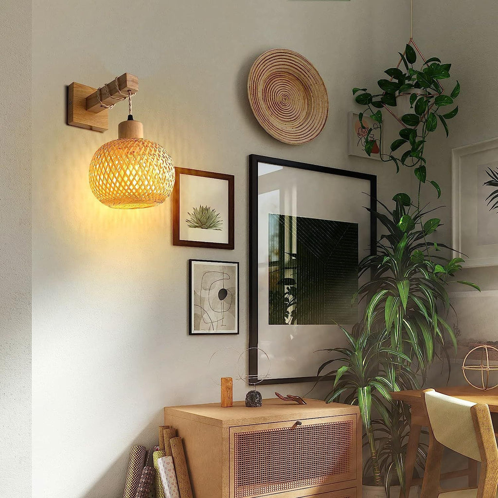 Cylinder Spherical Reticulated Square Wall Lamp