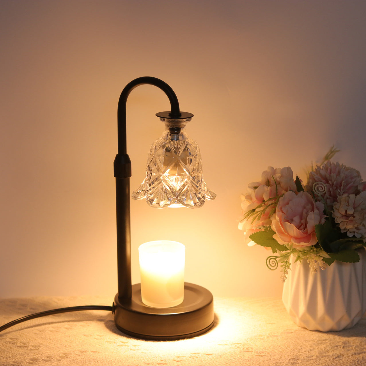 Floral Disc Iron Wood Table Lamp