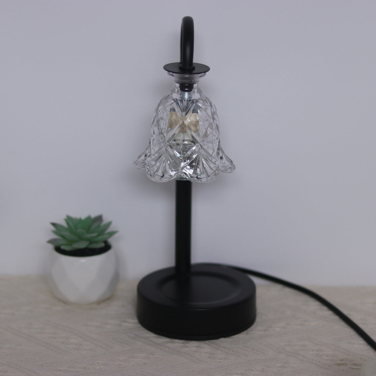 Floral Disc Iron Wood Table Lamp
