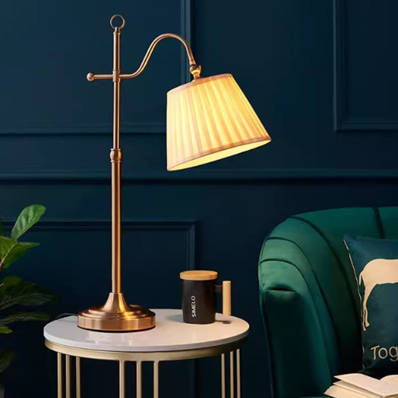 Round Curved Disc Iron Table Lamp