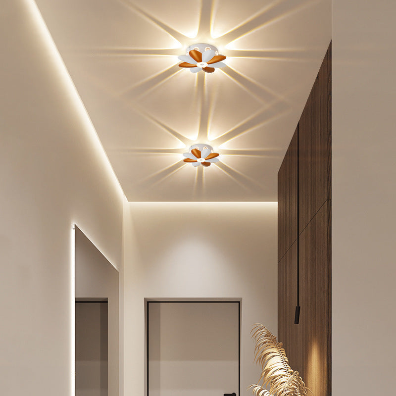 Plum Blossom Die-Cast Aluminum Wall Lamp